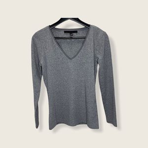 White House Black Market V Neck Long Sleeve Top